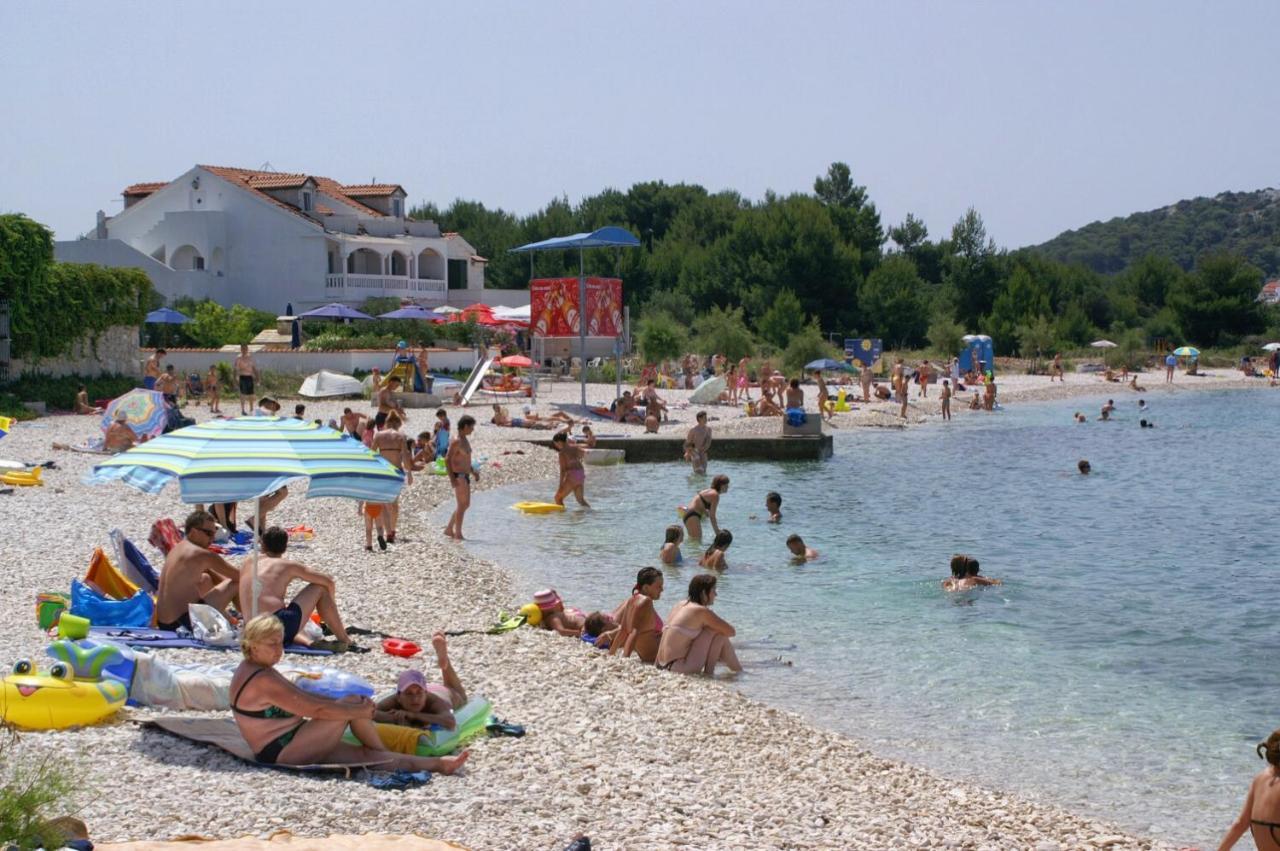 Seaside Holiday House Stupin Celine, Rogoznica - 19871 Екстер'єр фото