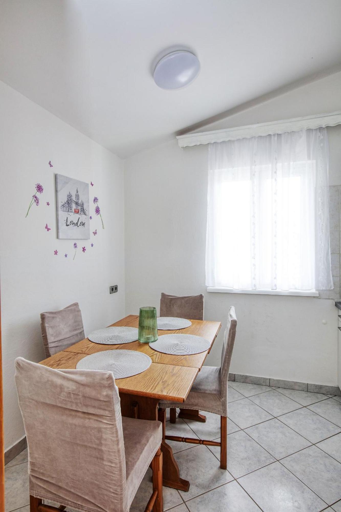 Seaside Holiday House Stupin Celine, Rogoznica - 19871 Номер фото